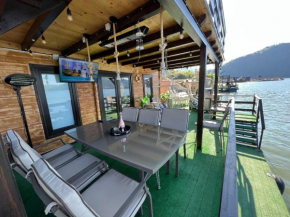 Holiday Bicaz Bungalows On The Lake